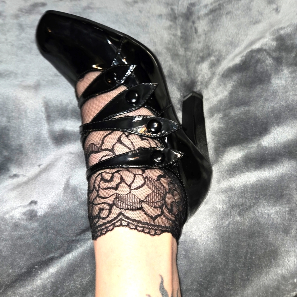 Patent leather strappy gothic heels